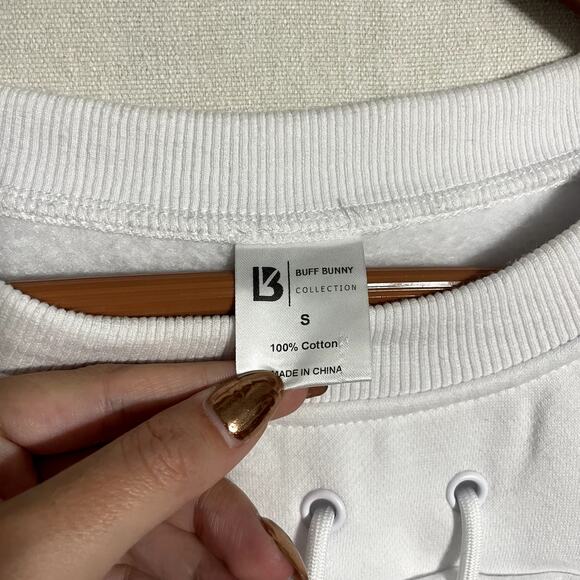 Buff Bunny Collection Women's White Long Sleeve Crop Top - Size‎ S - Picture 4 of 7